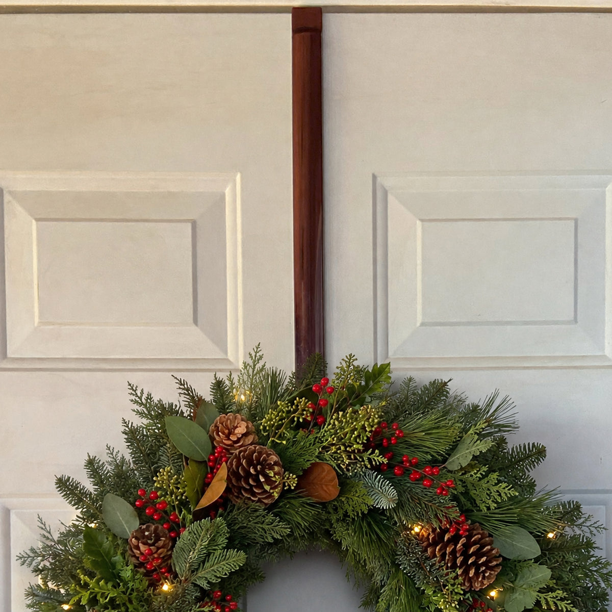Premium Adjustable Length Wreath Hanger 30 Pound Capacity - 5 Finishes Available