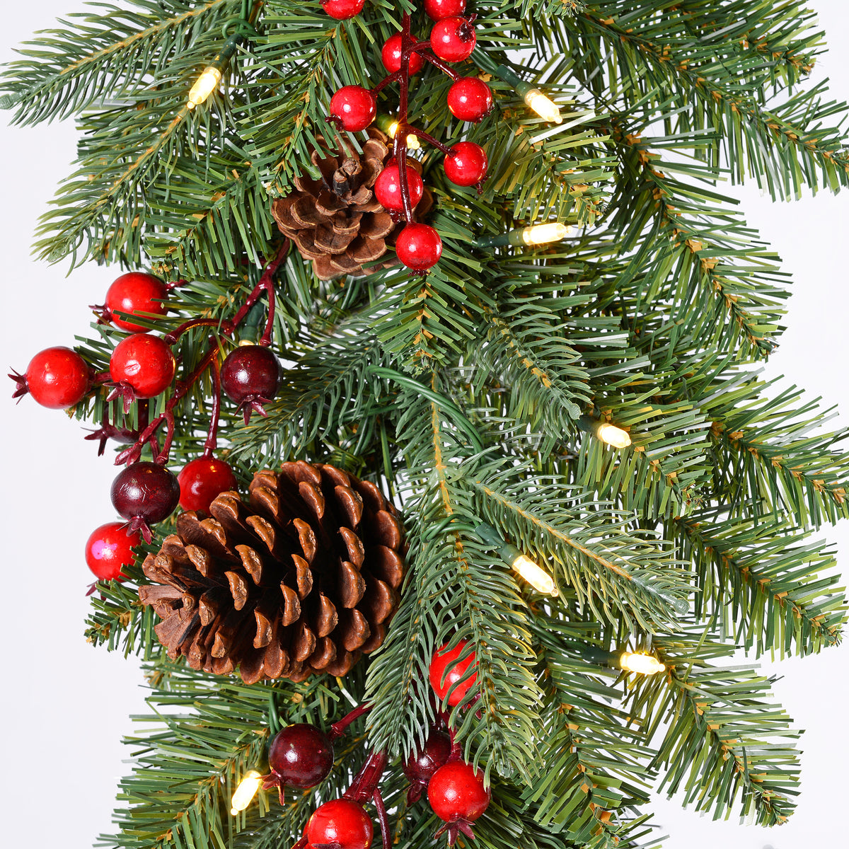 Classic Forest Pre-Lit Christmas Garland- 9 Feet Long with Twinkle Lights and Real Pinecones