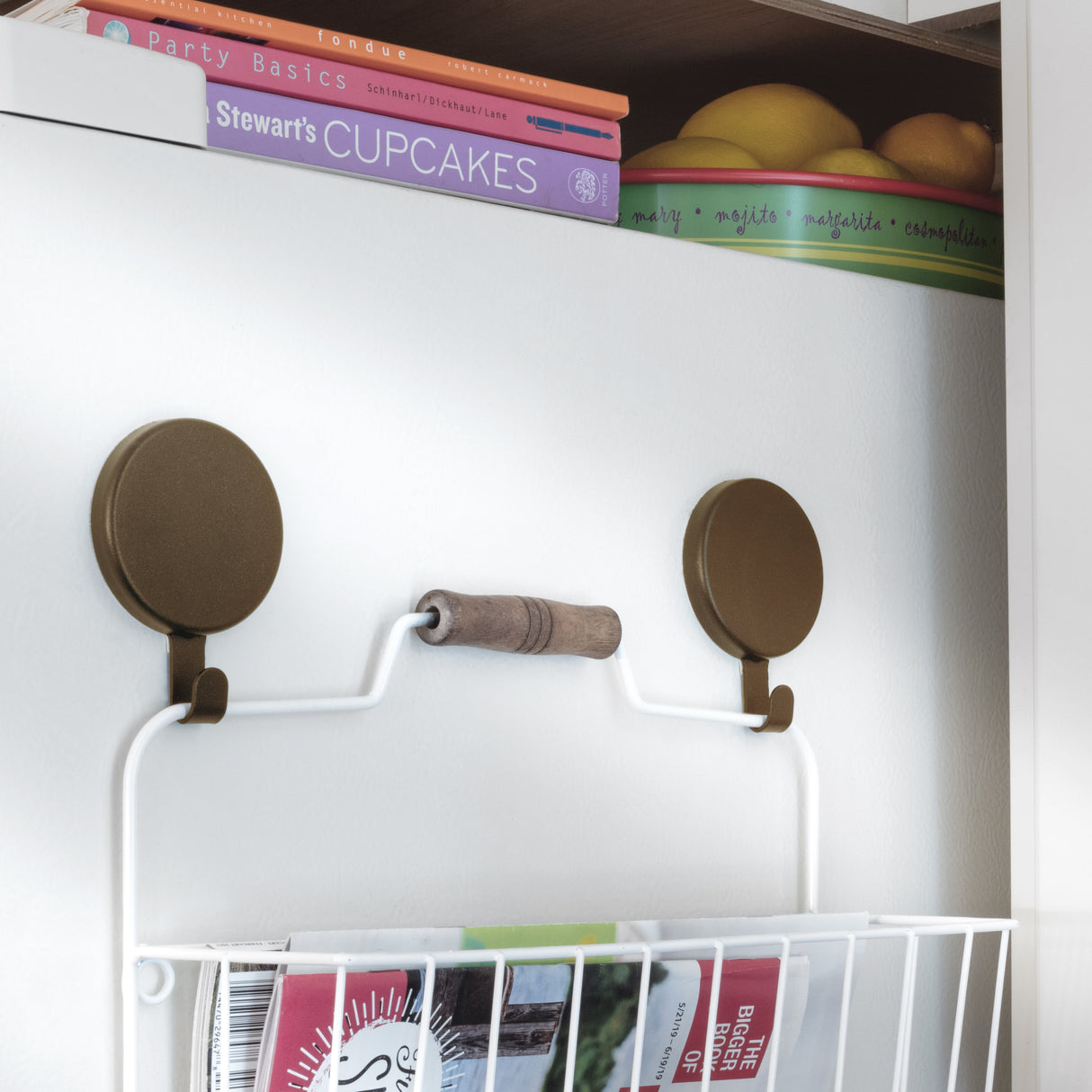 Attract Magnetic Hanger, 2 Pack - Matte Brown