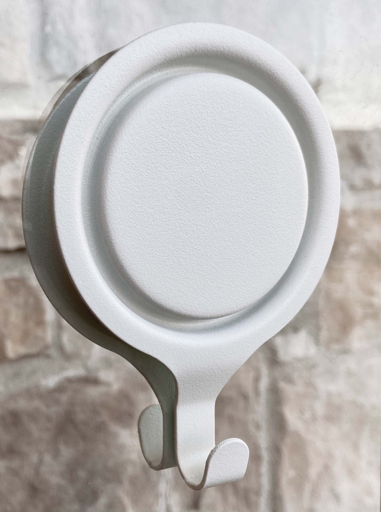 Attract?« Pinch-Free Magnetic Wreath Hanger - White 2 Pack