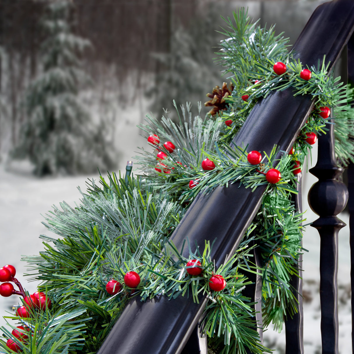 Garland Ties - GarlandTies?äó, 20 Pack - Noble Pine With Berries