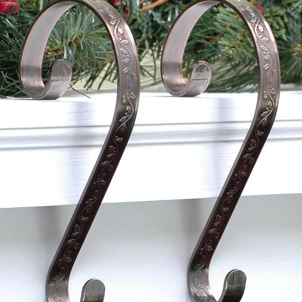Stocking Holder - Stocking Scrolls?« - Embossed Holly-Oil-Rubbed Bronze