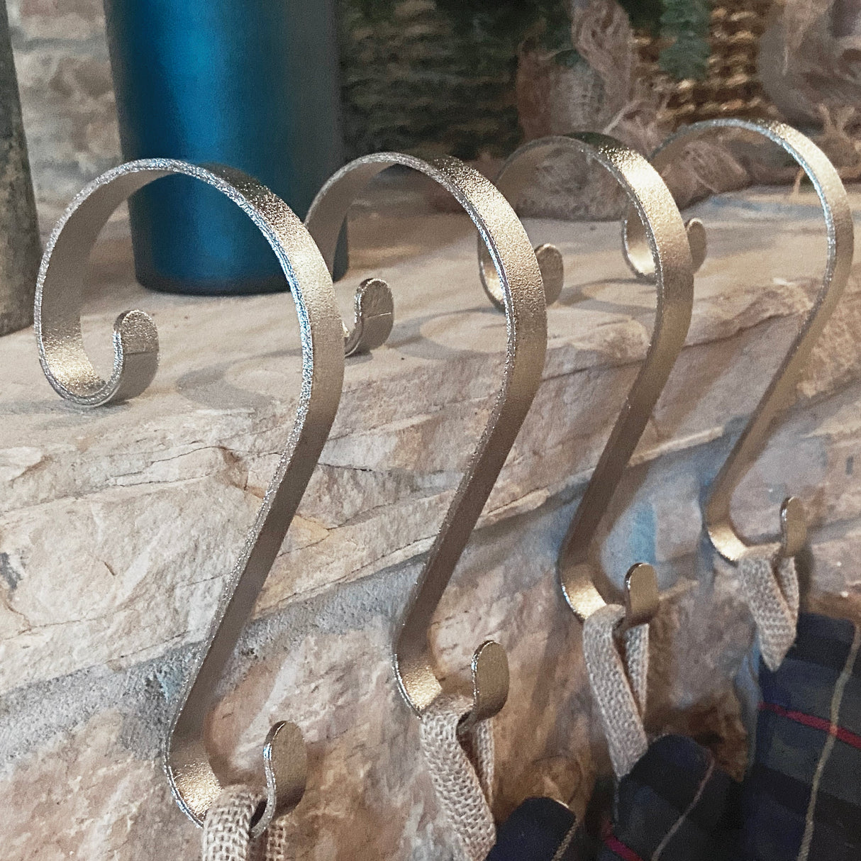 Stocking Holder - Stocking Scrolls?« - Glimmer Silver