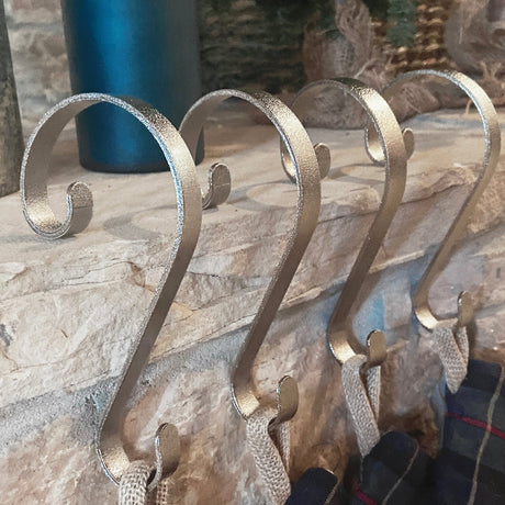 Stocking Holder - Stocking Scrolls?« - Glimmer Silver