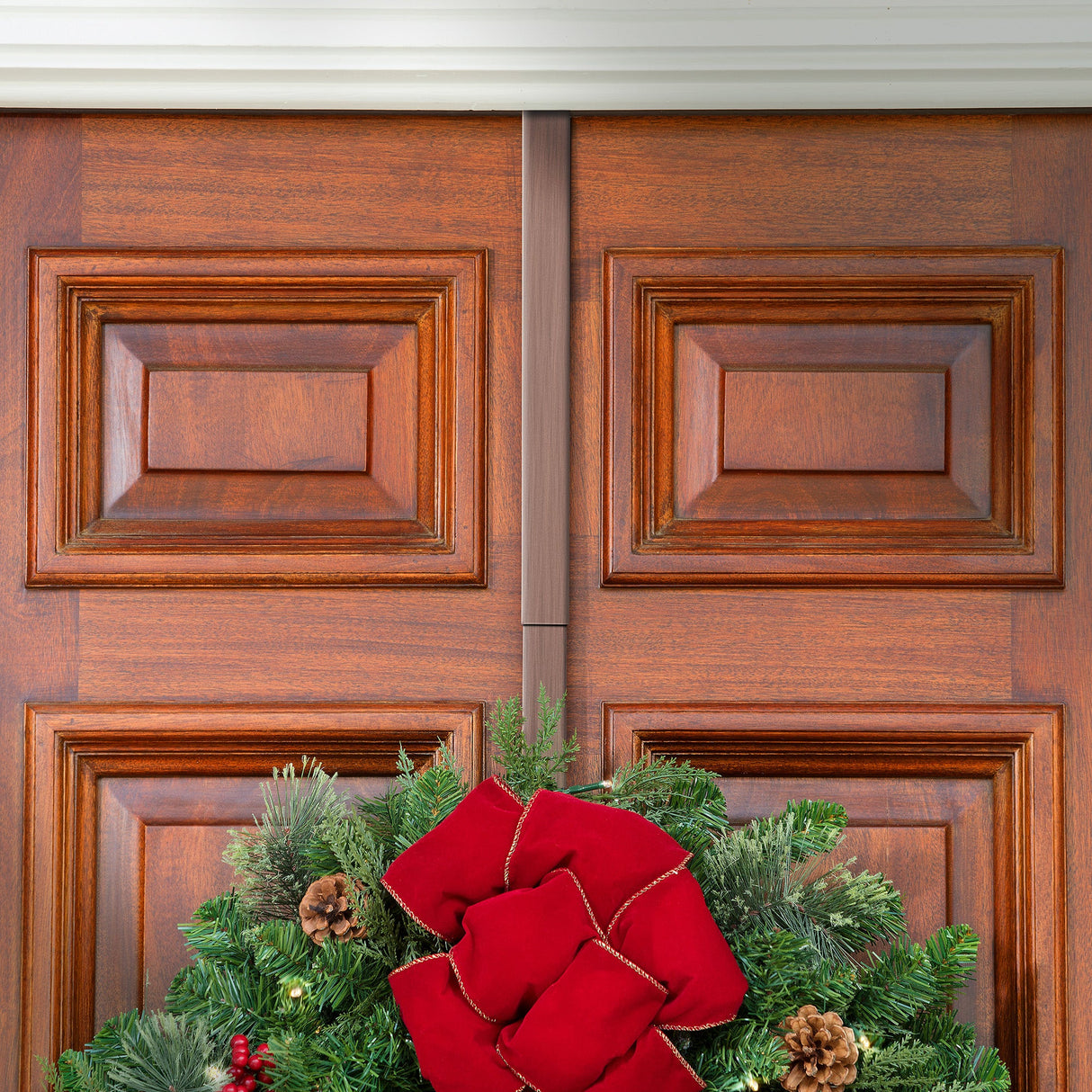 Wreath Hangers - Adapt?äó Adjustable Length Wreath Hanger - Oil-Rubbed Bronze