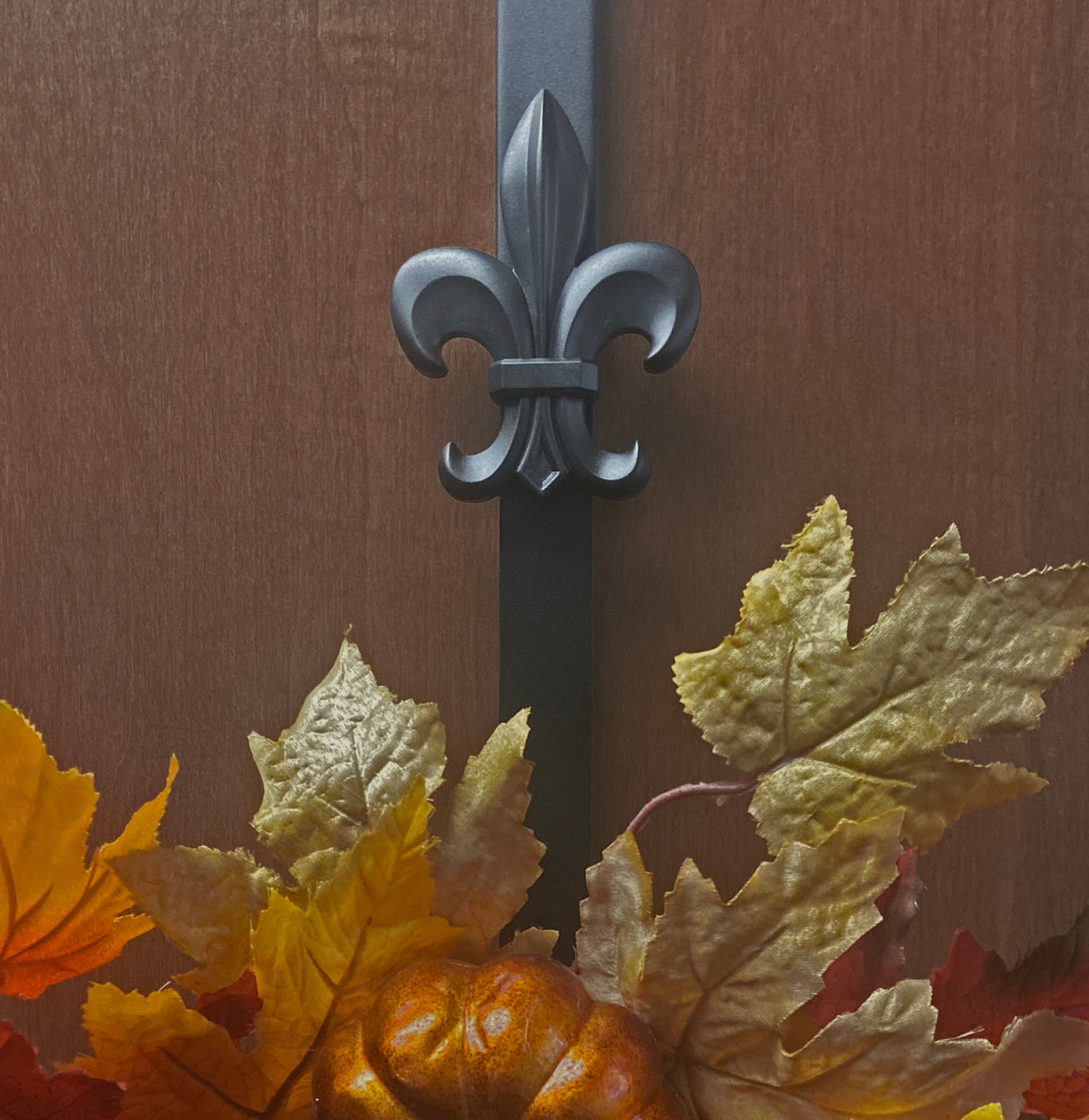 Wreath Hangers - Adapt?äó Adjustable Wreath Hanger With Fleur-de-lis Icon - Black 2 Pack