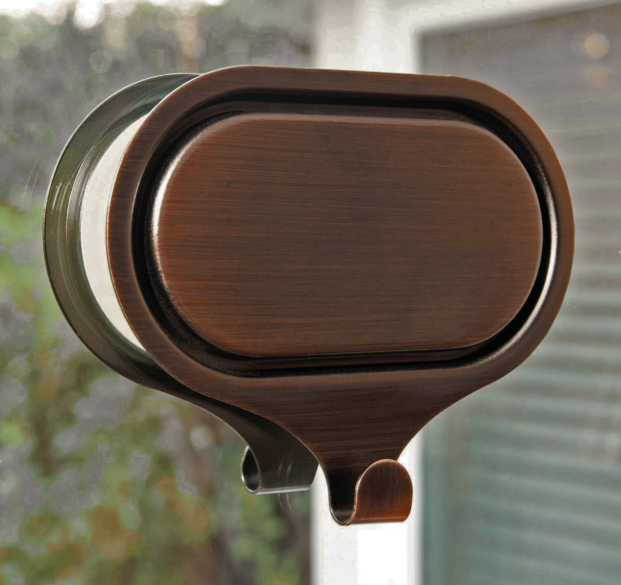 Wreath Hangers - Attract?« Dual Magnetic Wreath Hanger - 2 Pack - Oil-Rubbed Bronze