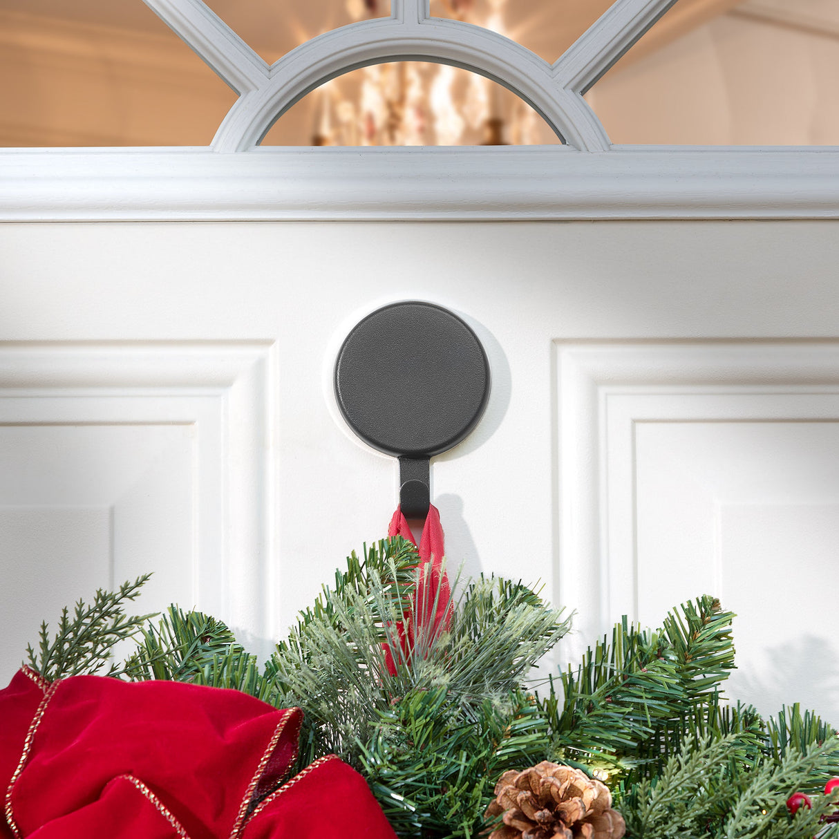 Wreath Hangers - Attract?« Magnetic Hanger, 1 Pack - Matte Black