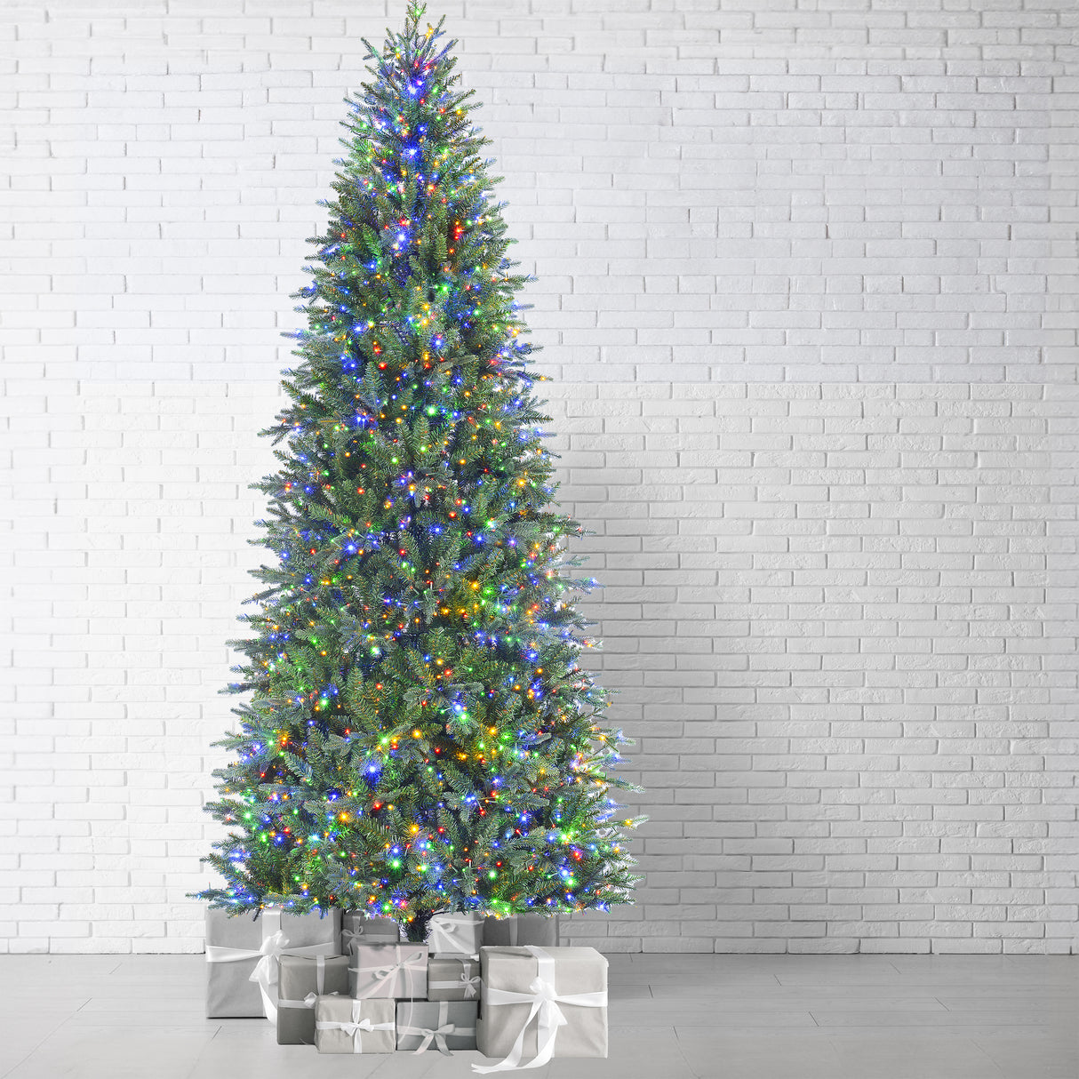 9 Foot Queensbury Fir with 2700 Cluster 8-Function LED lights, including Twinkle - Extra Tall Christmas Tree with Easy-Shape Branches