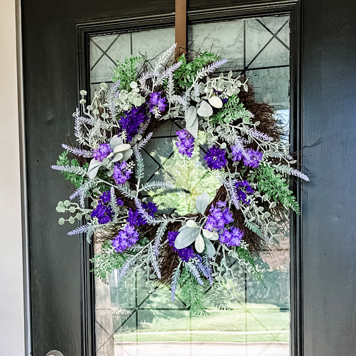 24 Inch Mixed Lavender/Larkspur Wreath