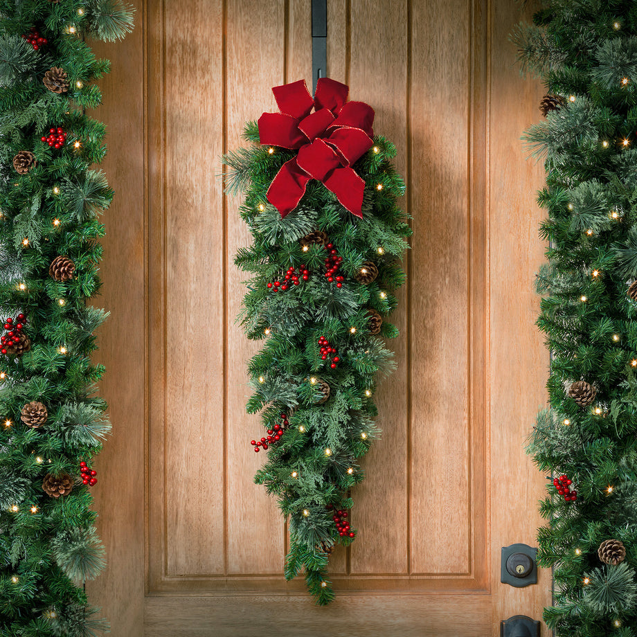 3 Foot Classic Pre-lit Christmas Swag – Haute Decor