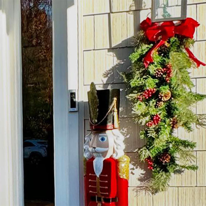 3 Foot Classic Pre-lit Christmas Swag