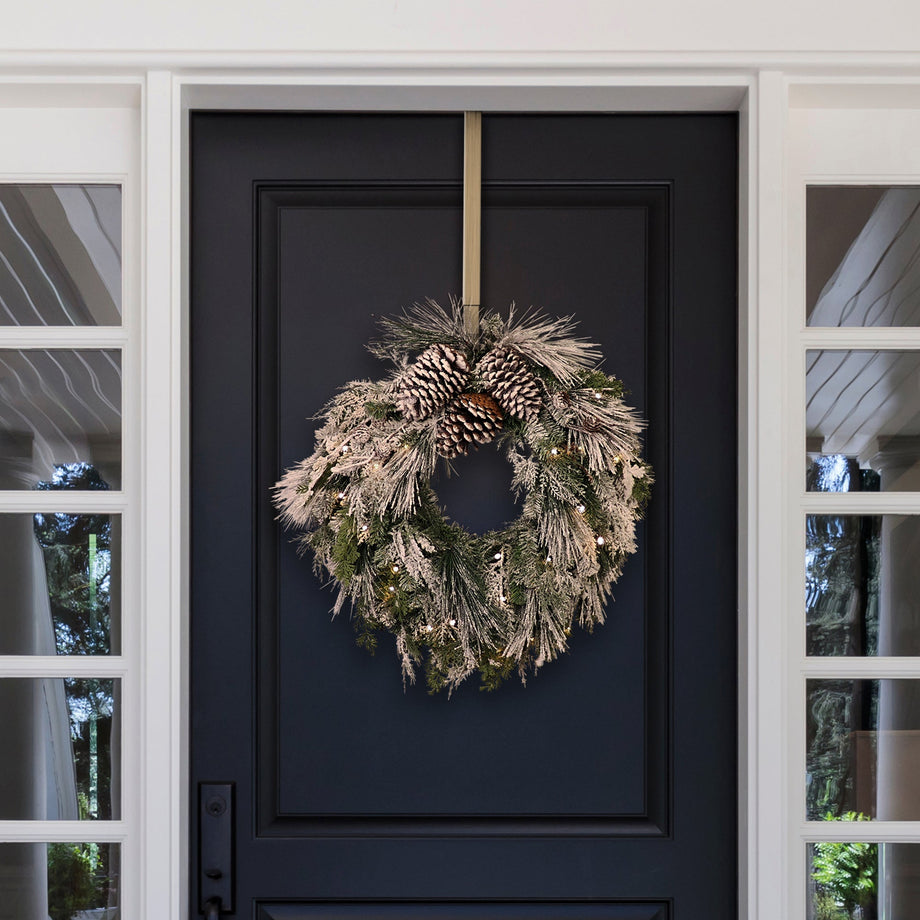 24 Inch Snowfall Creek Pre-lit Christmas Wreath – Haute Decor