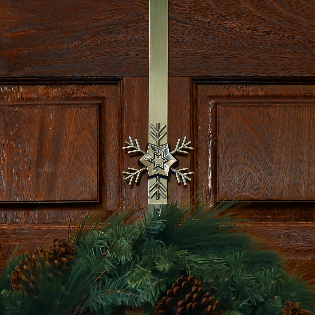 Wreath Hangers - Adapt?äó Adjustable Wreath Hanger With Snowflake Icon - Antique Brass