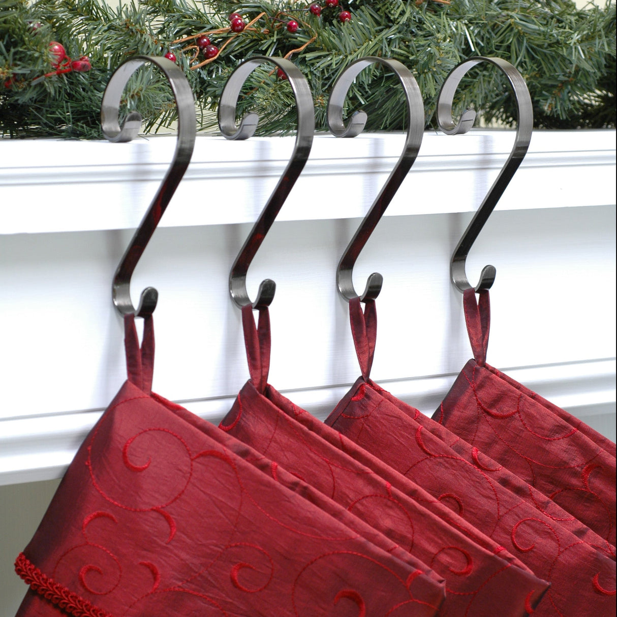 Stocking Holder - Stocking Scrolls?« - Brushed Nickel