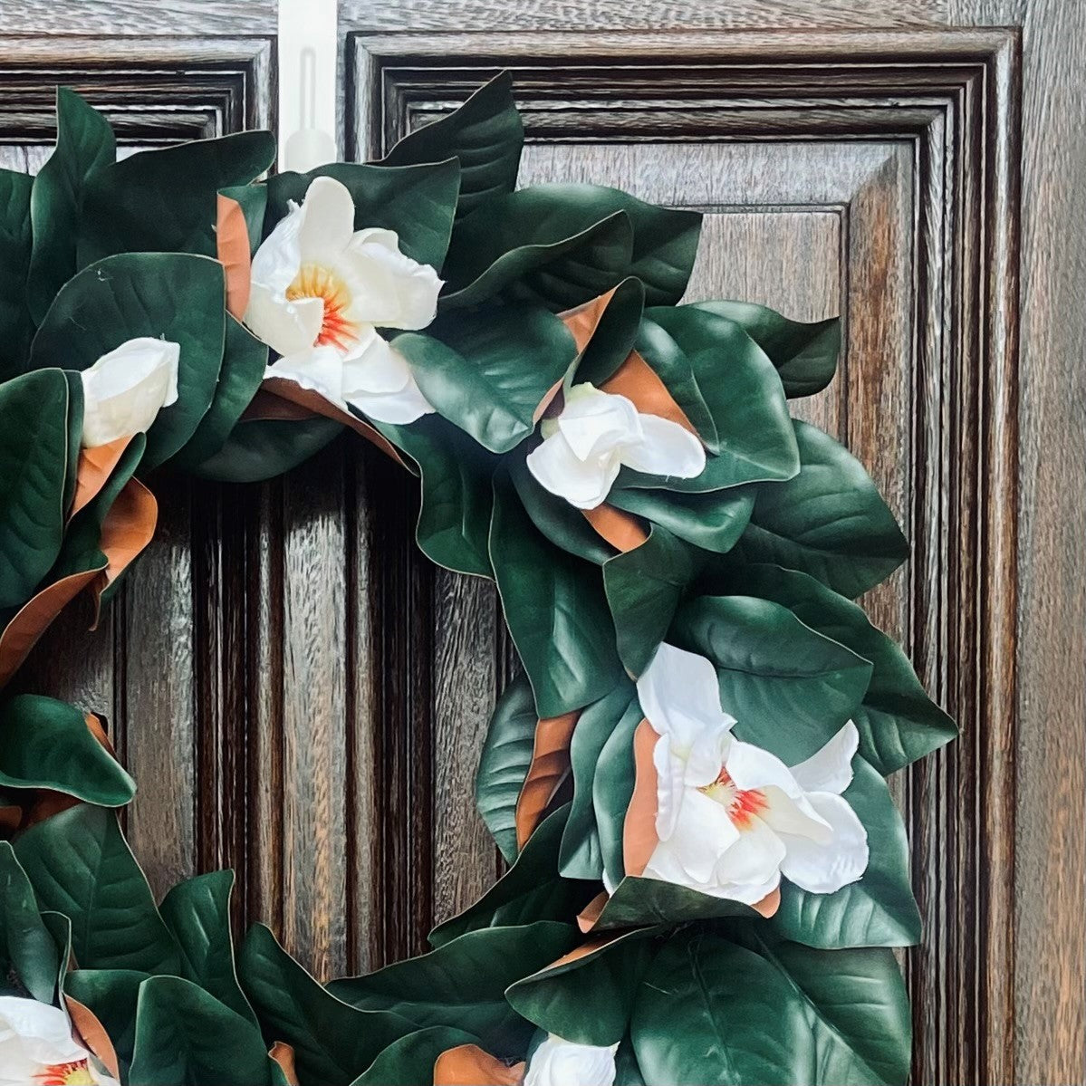 Wreath - 24 Inch Magnolia Wreath