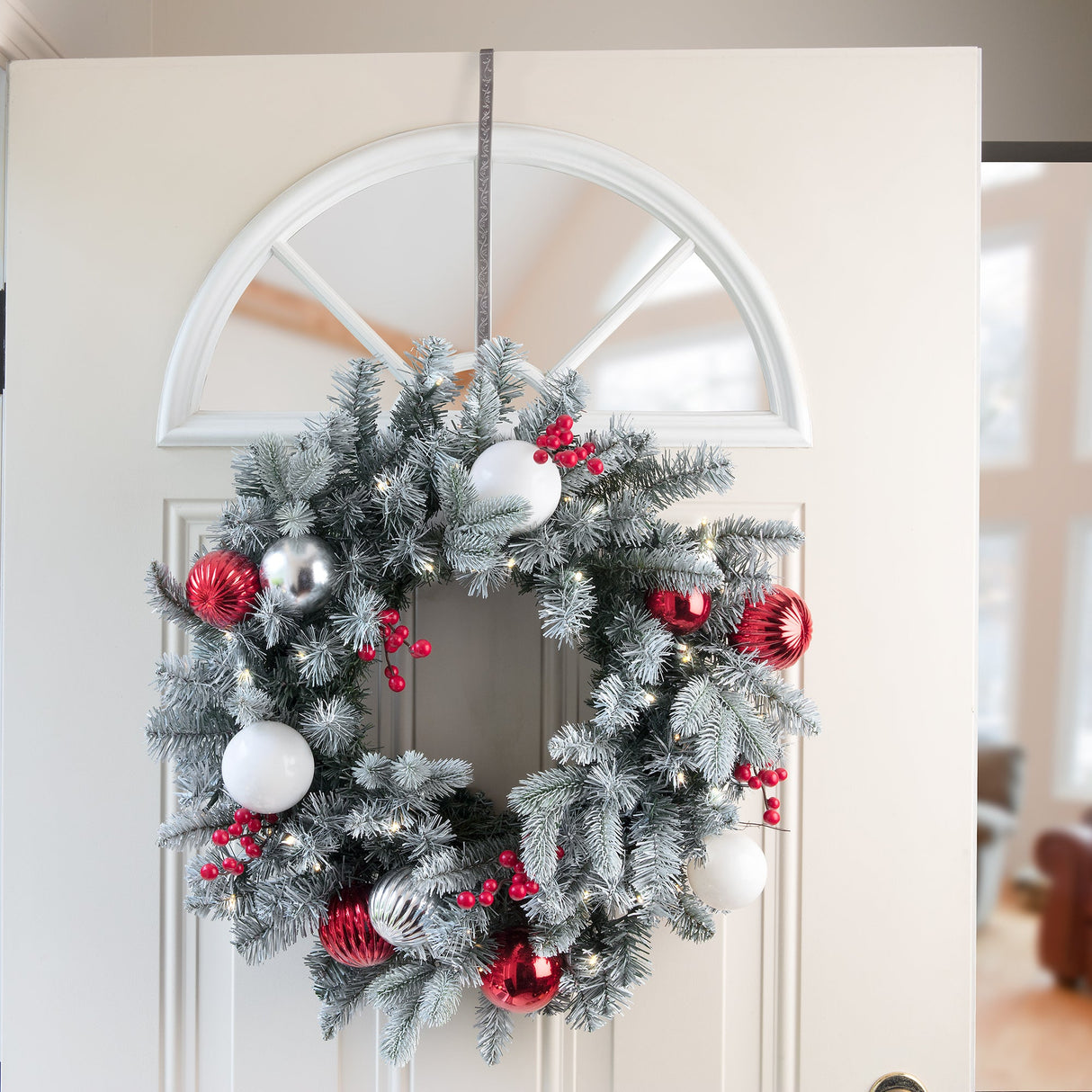 Wreath Hangers - HighProfile?« Wreath Hanger - Holly Pewter